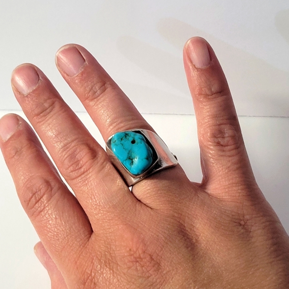 Silver Turquoise Ring - Picture 7 of 7